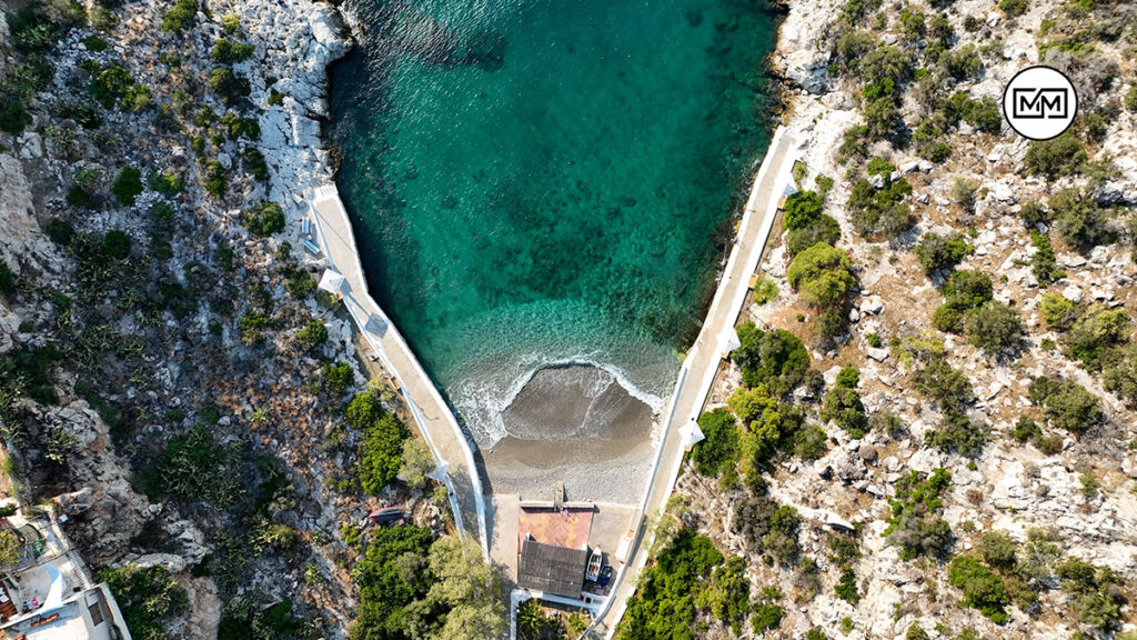 Παραλία Χαρουπιάς Σαλαμίνα