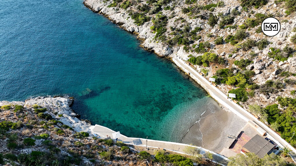 Παραλία Χαρουπιάς Σαλαμίνα