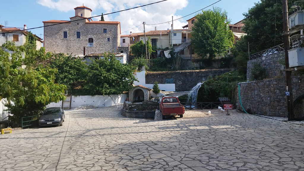 Πλάτανος Κυνουρίας