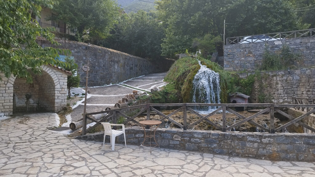 Πλάτανος Κυνουρίας