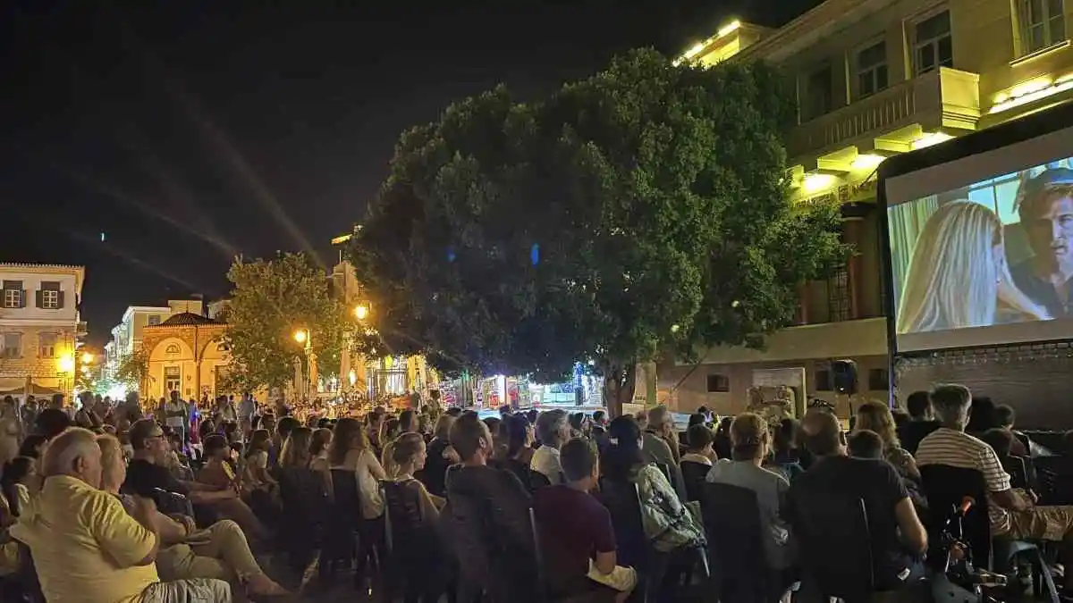 Σινεμά κάτω από τα αστέρια στο Ναύπλιο