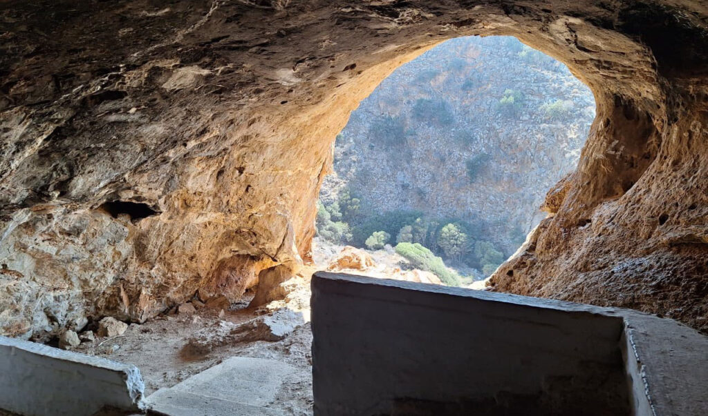 Σπήλαιο Μιλάτου στην Κρήτη