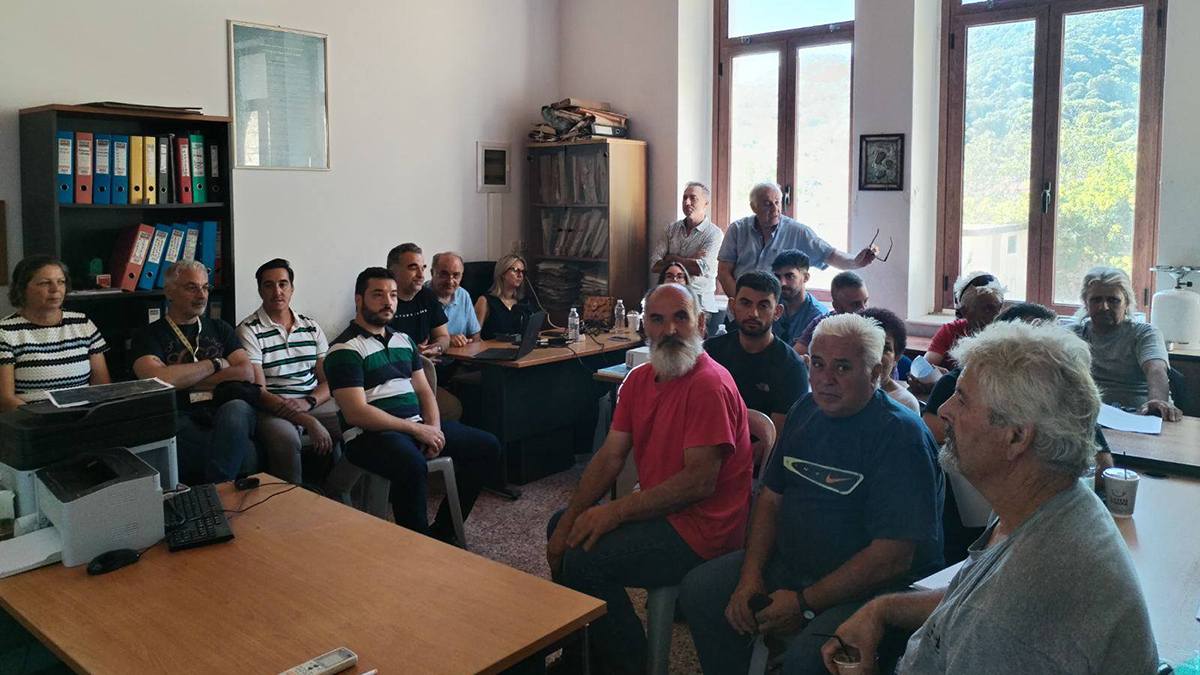 Σύσκεψη στο Ραπτόπουλο Τριφυλίας για την αντιμετώπιση κρούσματος άνθρακα σε βοοειδή