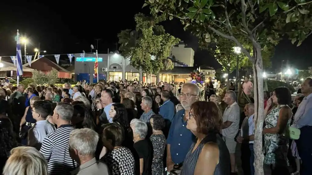 Θεομάνα Νέα Κίος
