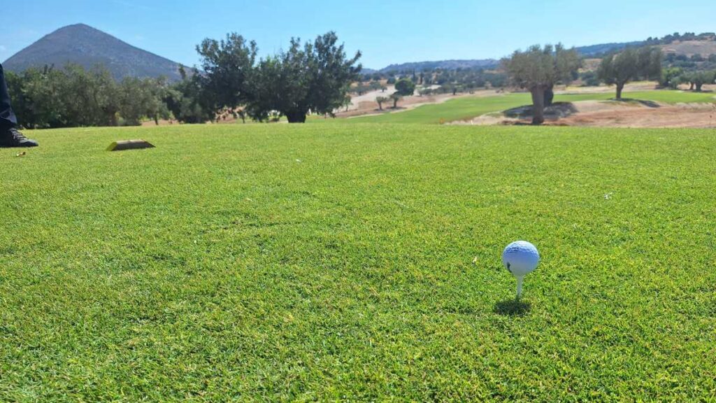 Golf hills of kilada