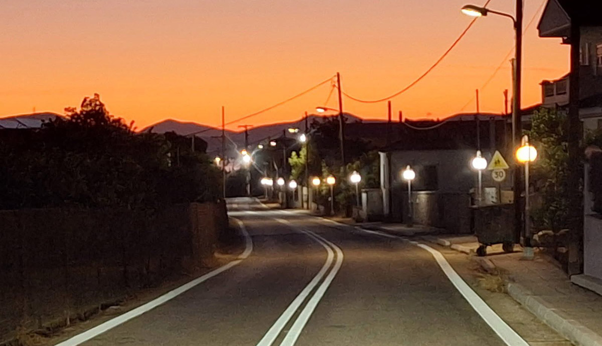 Διαγραμμίσεις και ασφαλτοστρώσεις βελτιώνουν την οδική ασφάλεια στο Άργος
