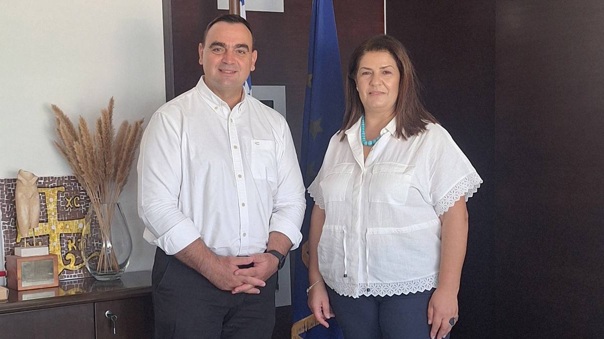 Εθιμοτυπική Συνάντηση του Αντιπεριφερειάρχη Λακωνίας Θεόδωρου Βερούτη με τη νέα Διοικήτρια του Γενικού Νοσοκομείου Λακωνίας Πέρρυ Τρουπή