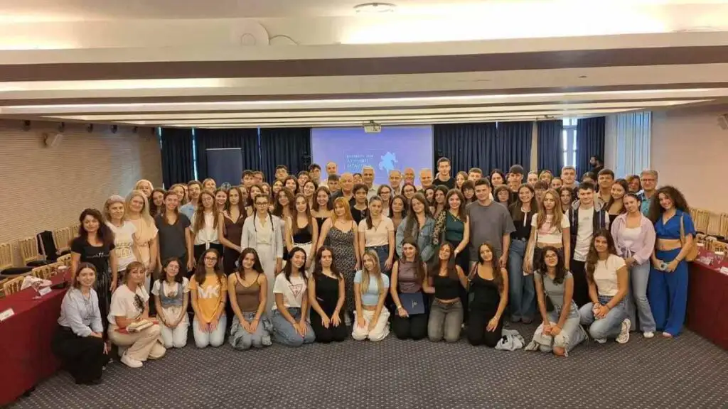 Περιφερειακό Συμβούλιο Νέων