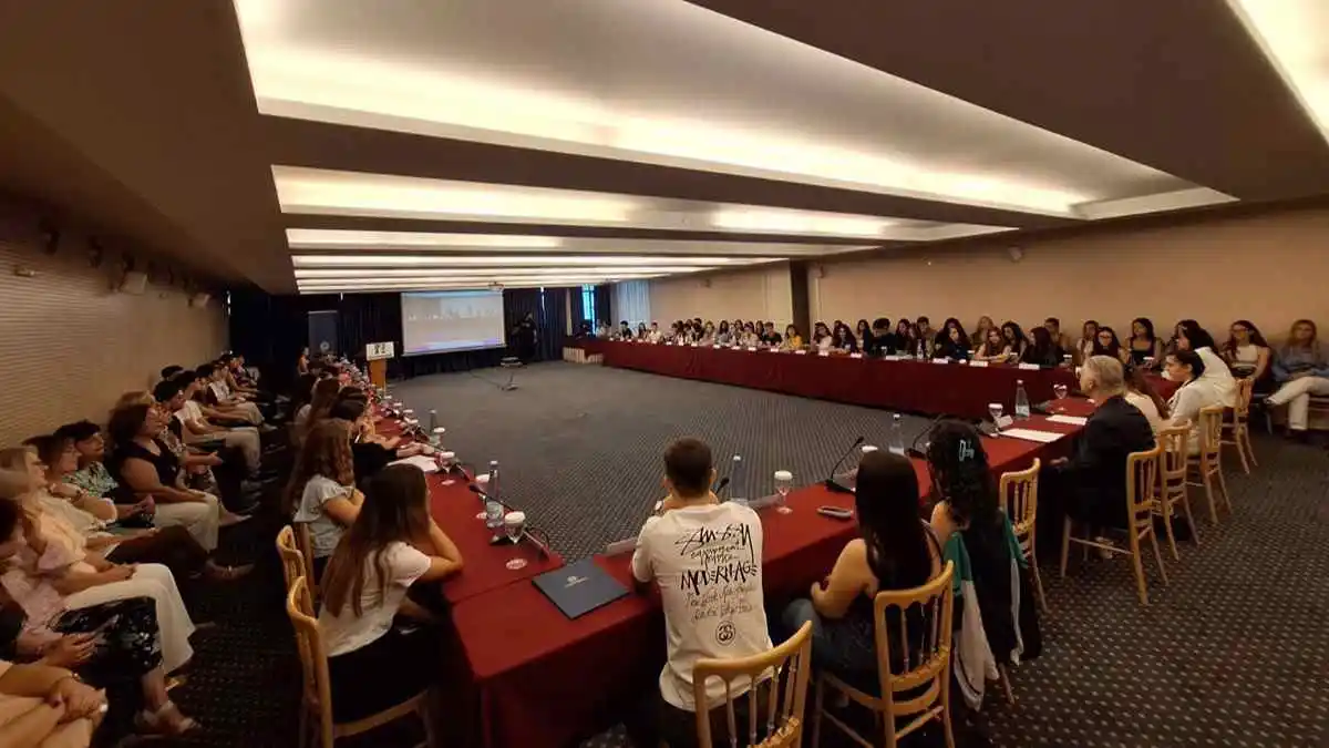 Ναύπλιο: Η φωνή της νέας γενιάς ακούστηκε δυνατά