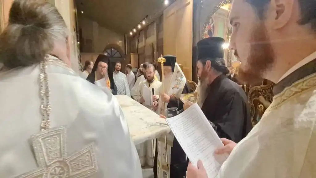 thyranoiksia egkainia agiou nikolaou nafpliou (5)