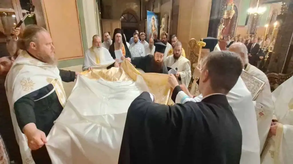 thyranoiksia egkainia agiou nikolaou nafpliou (9)