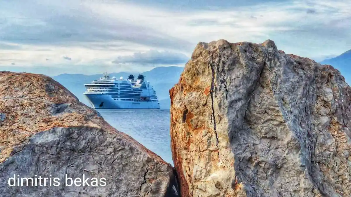 Διπλή άφιξη κρουαζιερόπλοιων στο Ναύπλιο