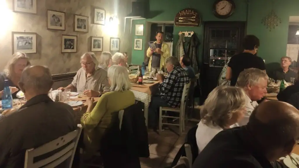 Αγάπη και Έρωτας Ντέφνερ