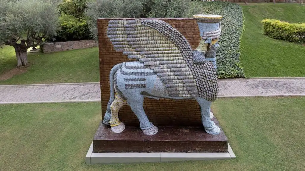 Michael Rakowitz & Ancient Cultures