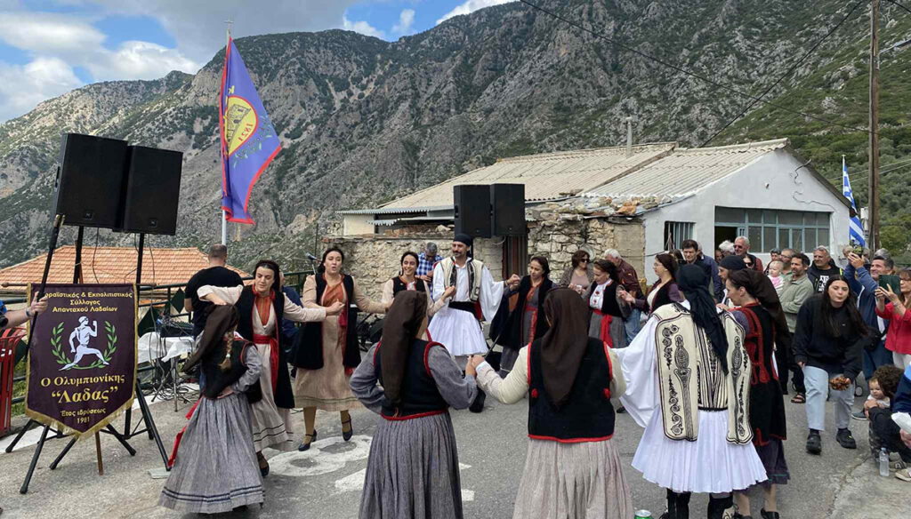 αγορά τοπικών προϊόντων Ταϋγέτου στο Λαδά