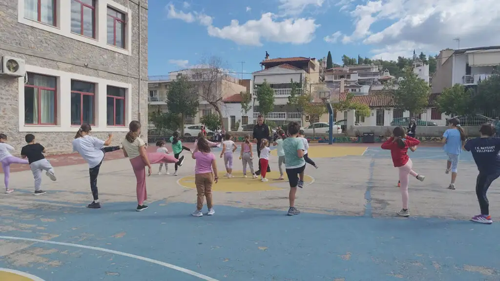 Μαθητές του 3ου Δημοτικού Σχολείου Ναυπλίου γνώρισαν το πνεύμα του αθλητισμού μέσα από το βόλεϊ και το Σαολίν Κουνγκ Φου