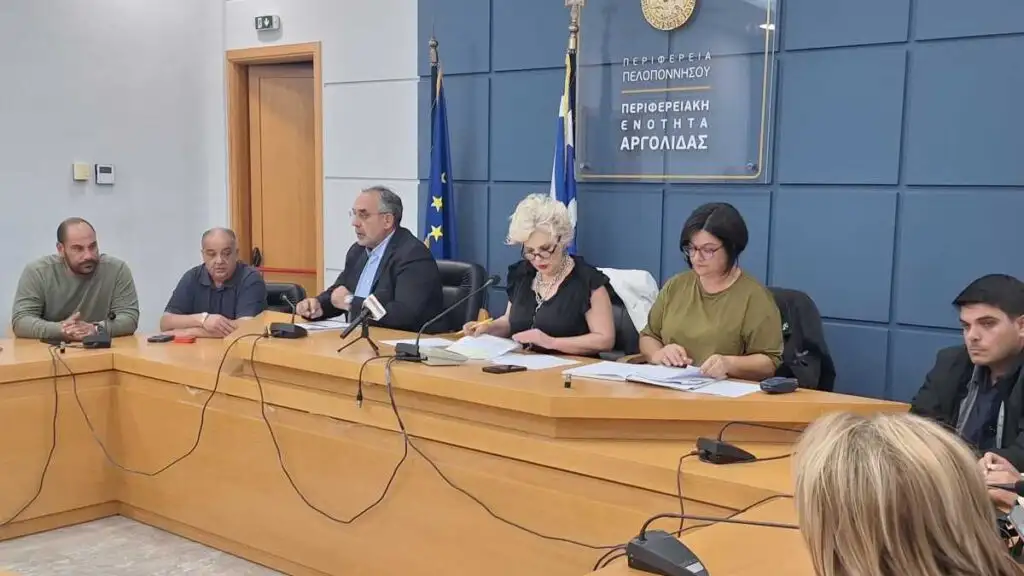 Δημοτικό Συμβούλιο Ναυπλίου Ορφανός Καραγιάννη