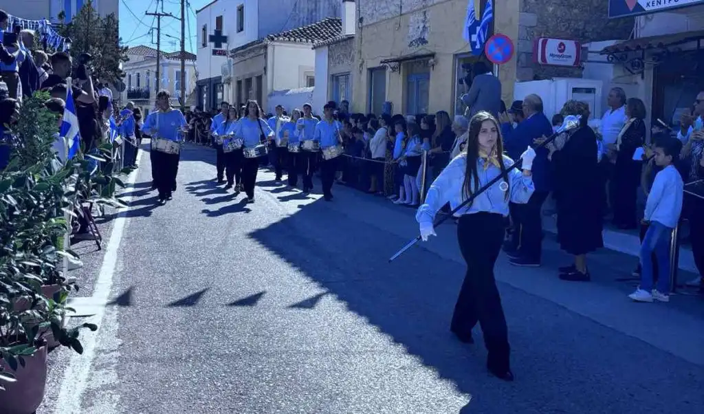 Η Ερμιονίδα τίμησε την 28η Οκτωβρίου με λαμπρή παρέλαση στο Κρανίδι