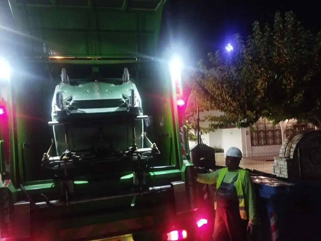 Καθαρισμοί κάδων απορριμμάτων