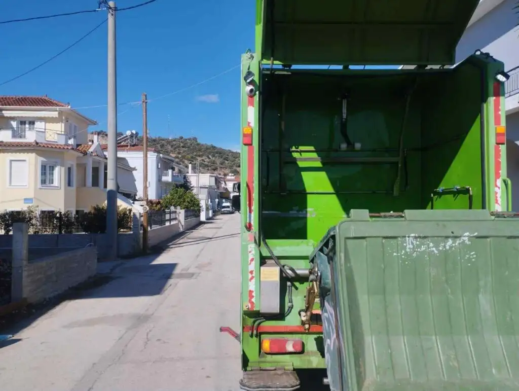 Καθαρισμοί κάδων απορριμμάτων