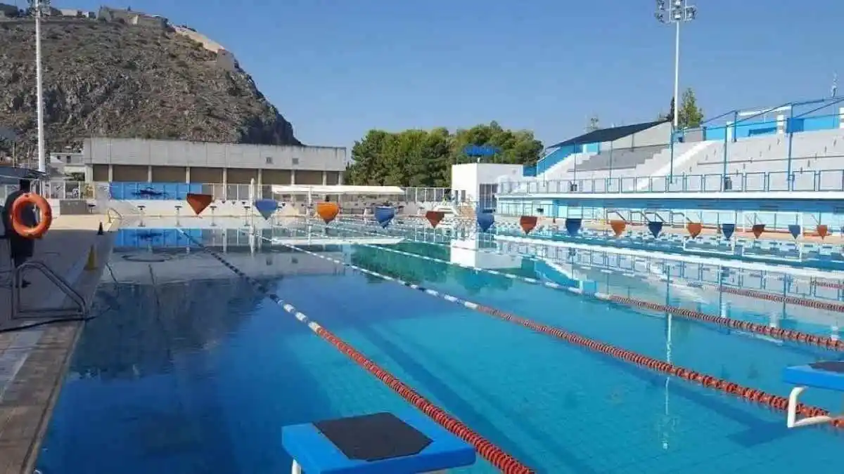 Τα ντους του Κολυμβητηρίου Ναυπλίου ξανα σε λειτουργία