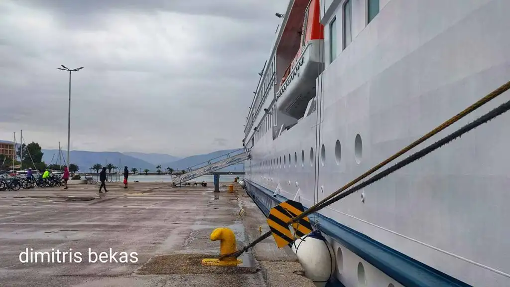 la belle de l' adriatique στο Λιμάνι του Ναυπλίου