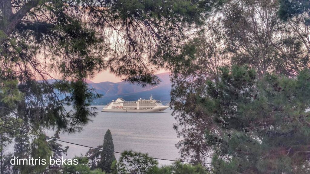 Ναύπλιο Αρβανιτιά κρουαζιερόπλοιο Silver Muse