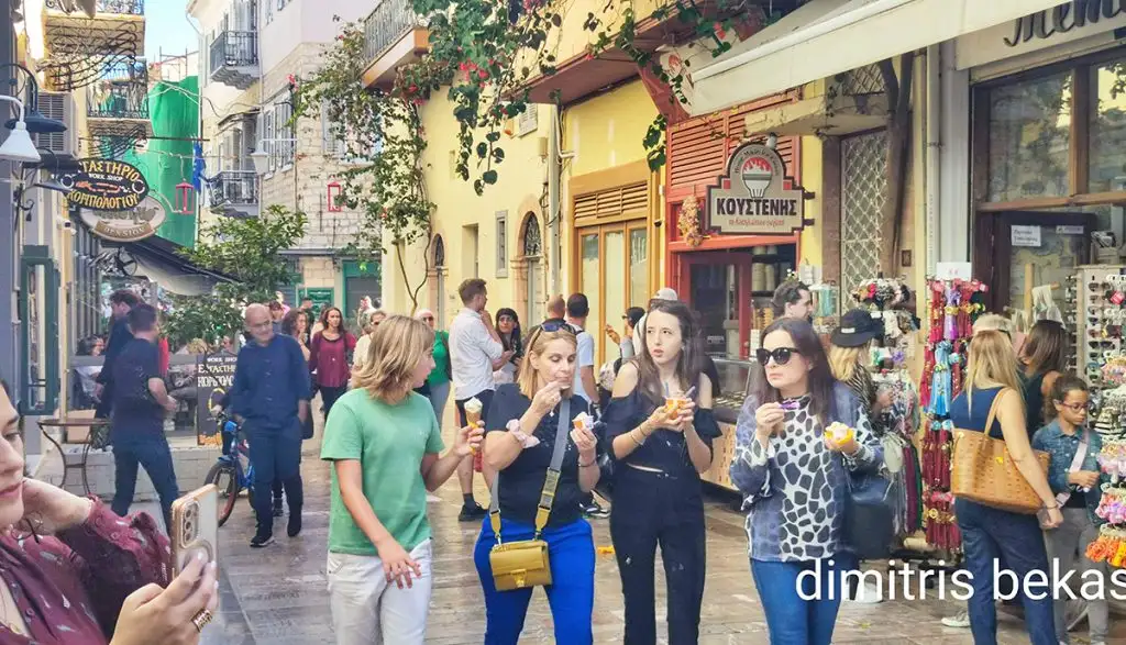 Κόσμος στο Ναύπλιο τουρισμός