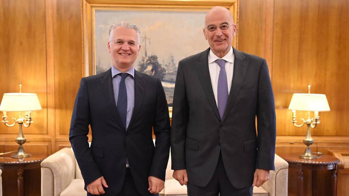 Πτωχός και Δένδιας ενώνουν δυνάμεις: Σχολή Drones στην Τρίπολη