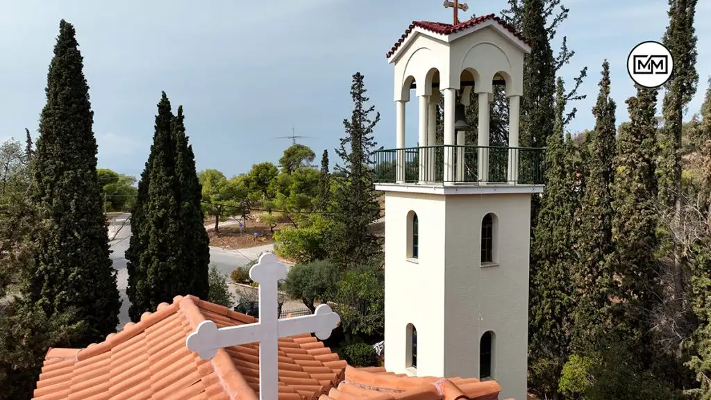 Υπολοχαγός Νατάσσα - Η εκκλησία στην Αττική όπου γυρίστηκε η διάσημη σκηνή με τα πολυβόλα