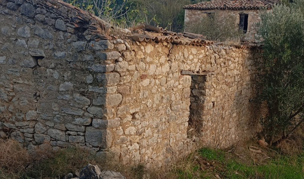 Αγία Σωτήρα Μεσσήνης Κάστρο Πέρα