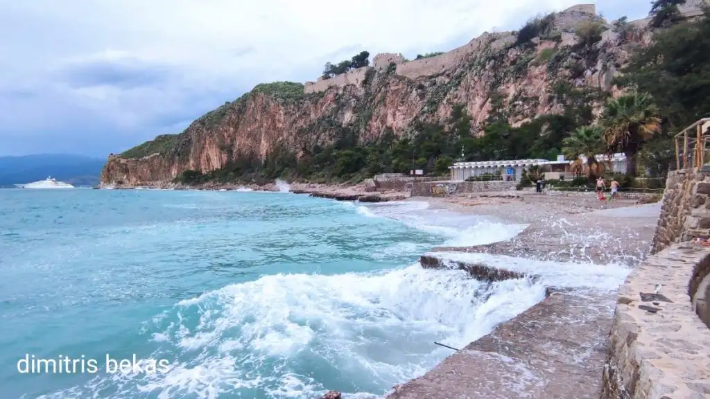 άνεμοι κύματα κακοκαιρία Ναύπλιο