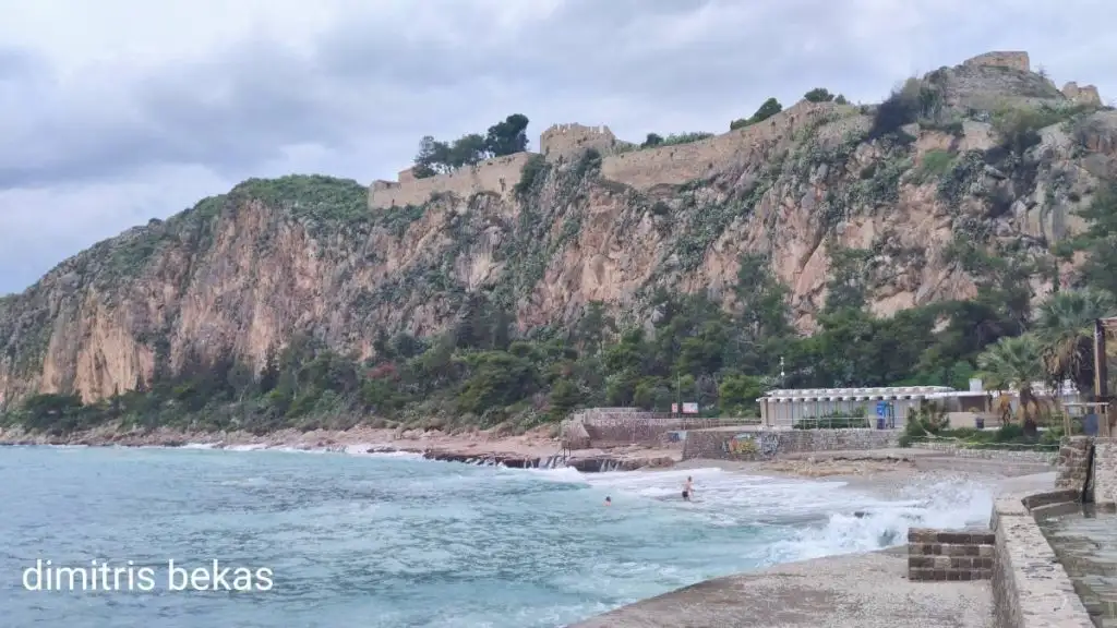 άνεμοι κύματα κακοκαιρία Ναύπλιο