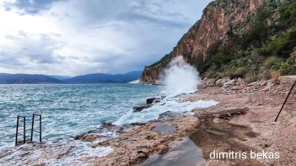άνεμοι κύματα κακοκαιρία Ναύπλιο