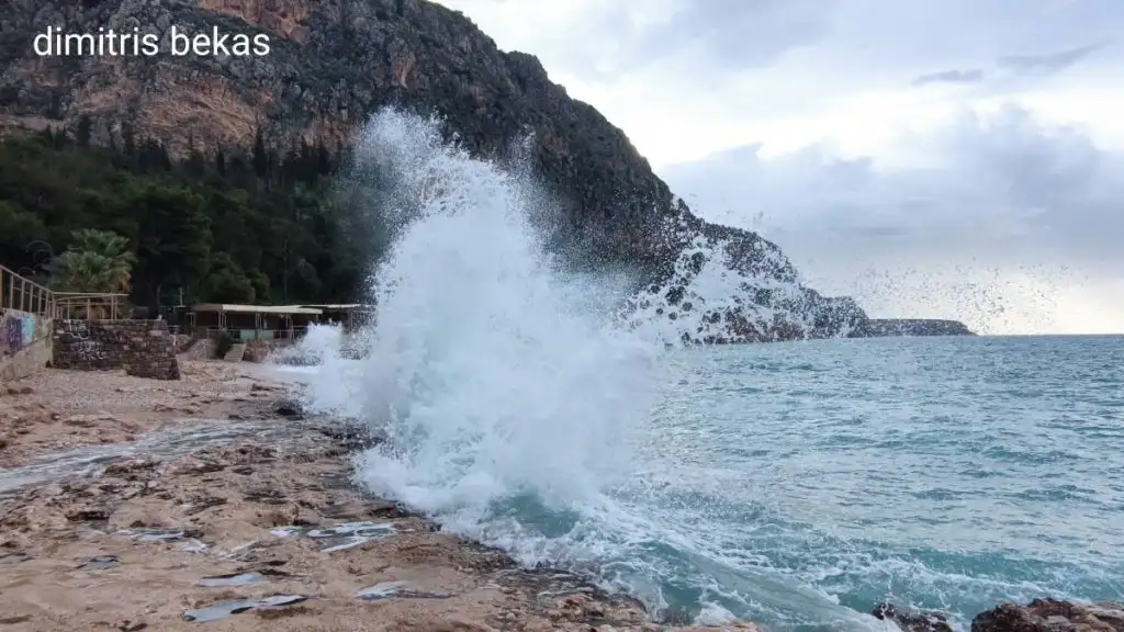 άνεμοι κύματα κακοκαιρία Ναύπλιο