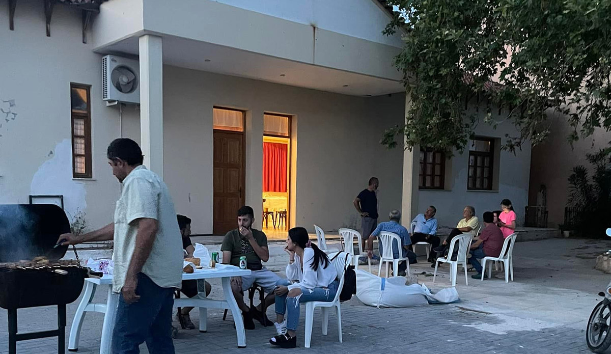 Σύγκρουση στη Δαλαμανάρα: Τι απαντά ο Σύλλογος για το κτήριο – «κυλικείο»