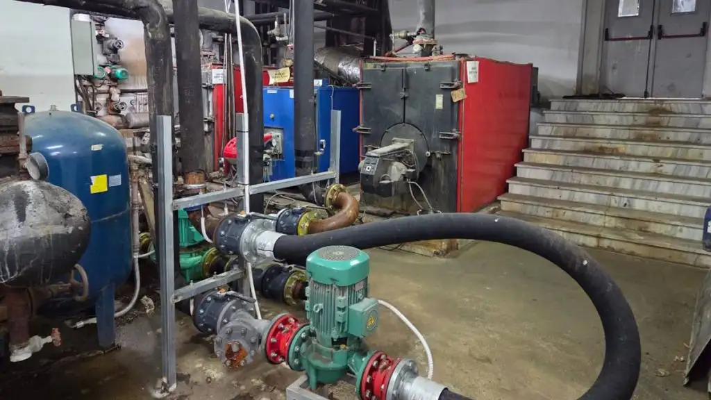 Στο Γενικό Νοσοκομείο Κορίνθου οι Αντιπεριφερειάρχες Γκιολής και Μέλλος για την πορεία της ενεργειακής αναβάθμισης