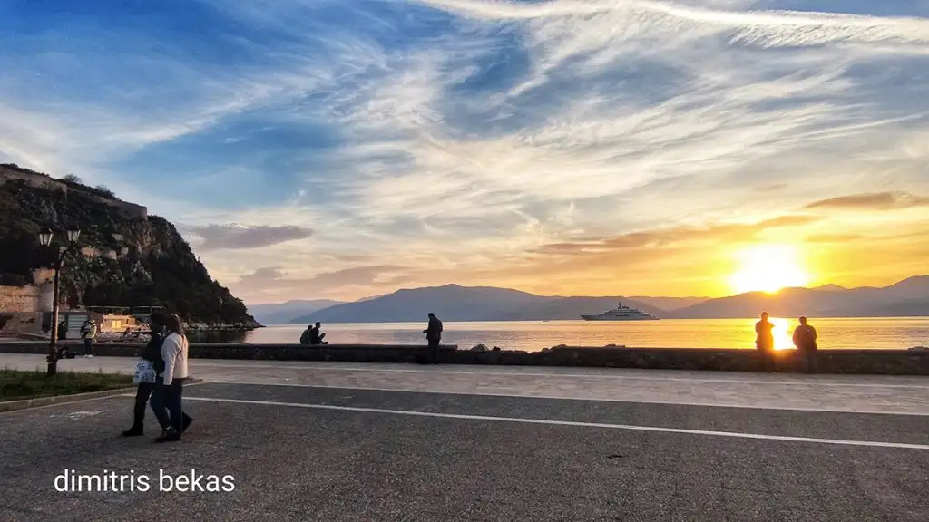Ηλιοβασίλεμα στο Ναύπλιο 17-11-2025