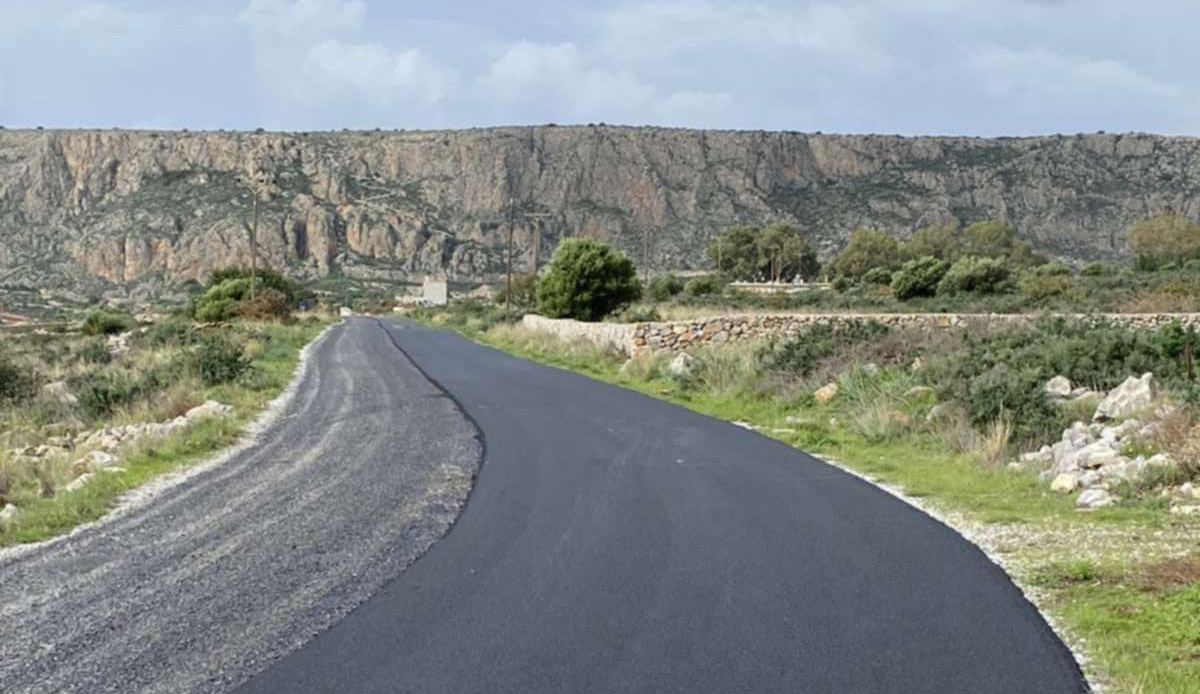Βελτιώνεται το οδικό δίκτυο στην Ανατολική Μάνη
