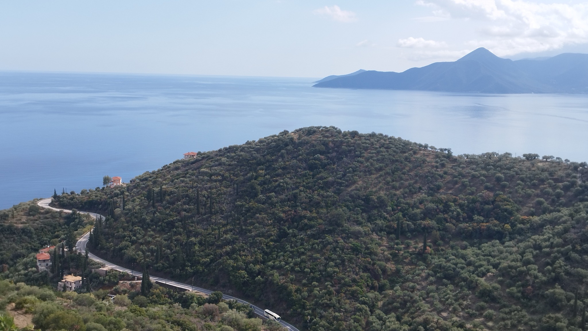 CN Traveller: Γι’ αυτό η Πελοπόννησος είναι στους κορυφαίους προορισμούς του 2026