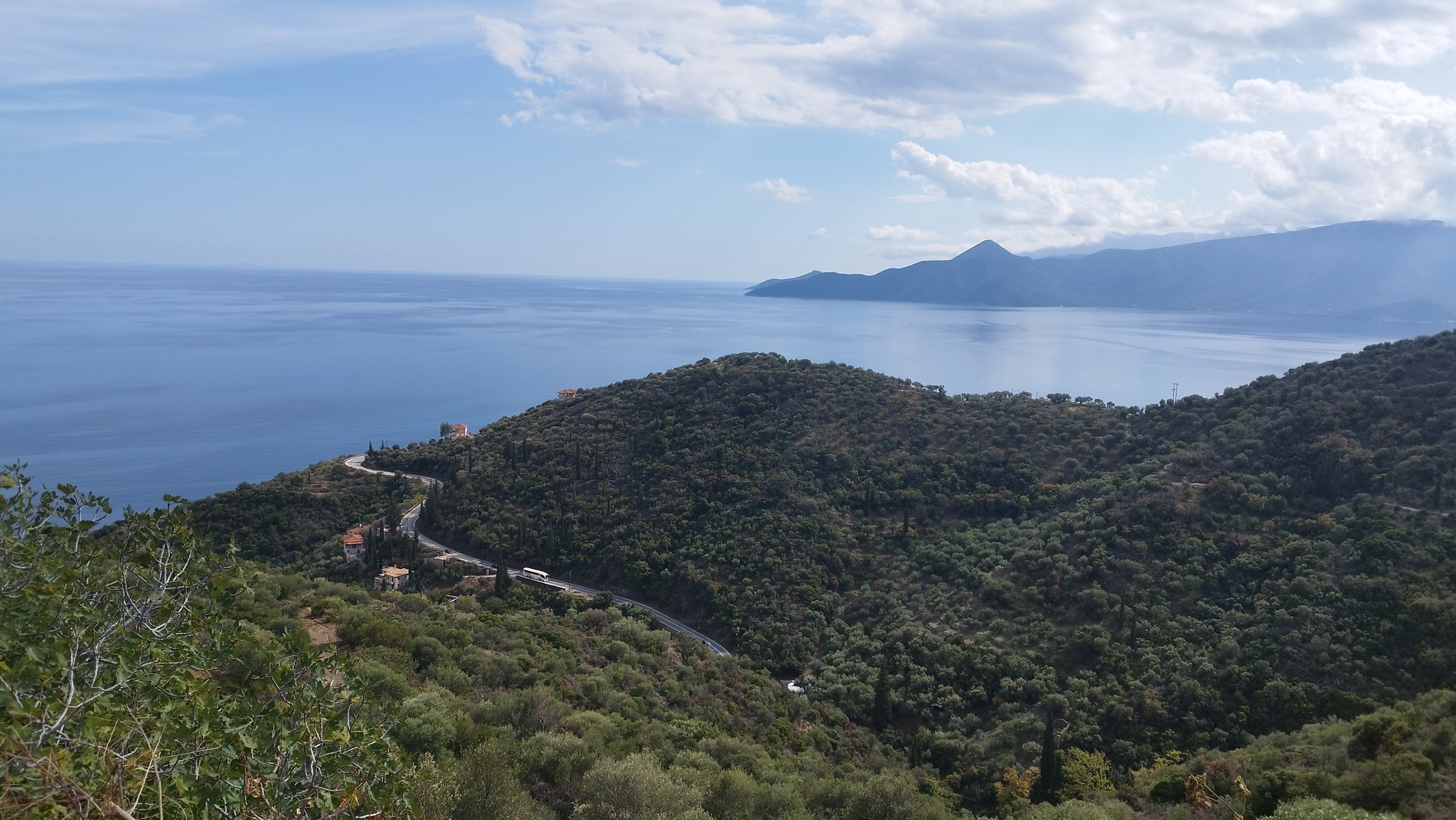 Η Πελοπόννησος δεν είναι «η επόμενη Σαντορίνη»