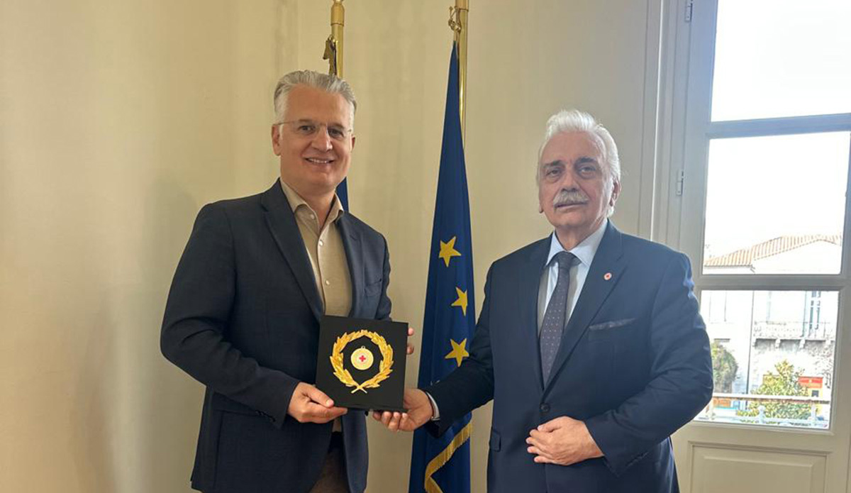 Ο Ερυθρός Σταυρός συσφίγγει τις σχέσεις του με την Περιφέρεια Πελοποννήσου