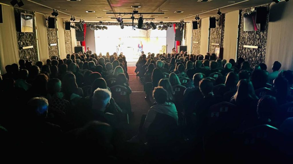 Θέατρο της Δευτέρας - Το Γάλα - Άργος