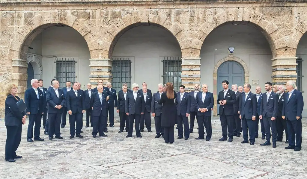 Χορωδίες στην παλιά πόλη του Ναυπλίου