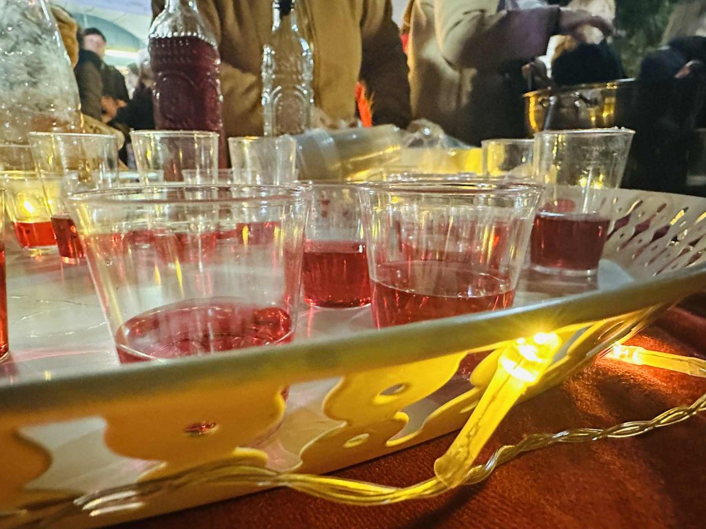 Άναμμα Χριστουγεννιάτικου δέντρου στη Νέα Κίο