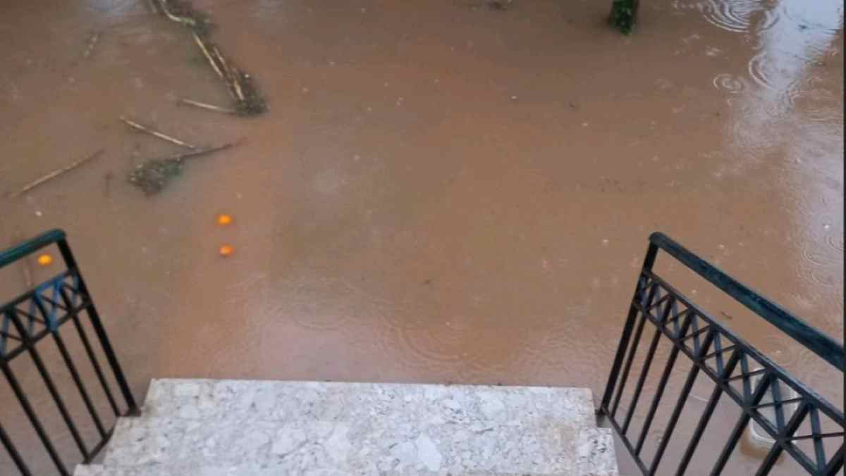 Η Byron «γονατίζει» την Πελοπόννησο: 41 κλήσεις στην Πυροσβεστική