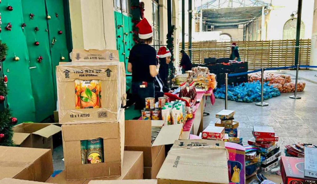 “Χριστουγεννιάτικα πακέτα” σε περίπου 300 ωφελούμενους του Κοινωνικού Παντοπωλείου του Δήμου Άργους – Μυκηνών