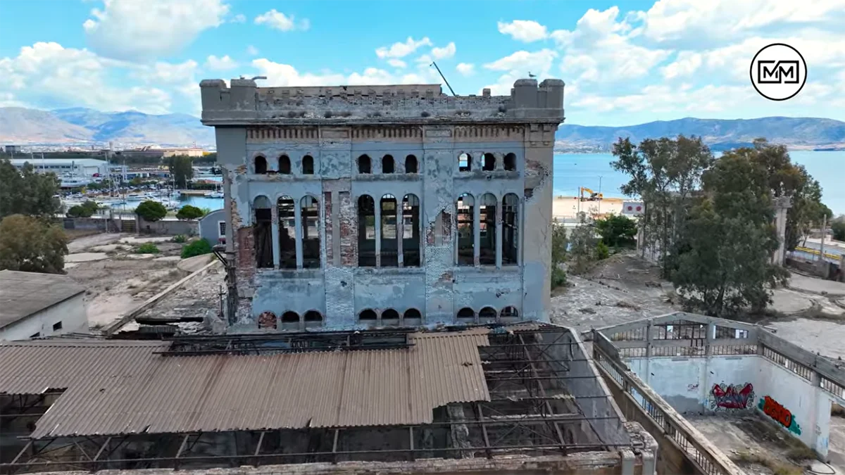 Κρόνος: Το εργοστάσιο «διαμάντι» της Ελευσίνας που απειλείται με κατάρρευση