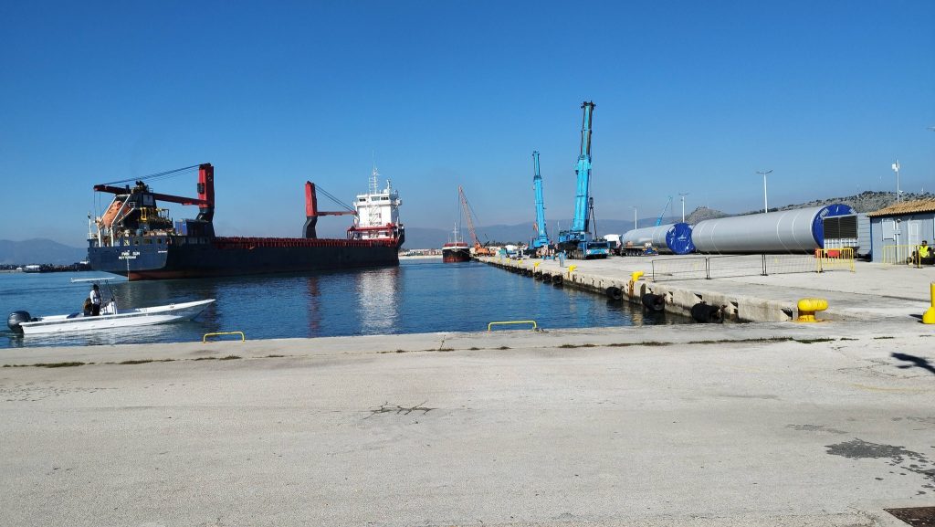 Ναύπλιο ανεμογεννήτριες