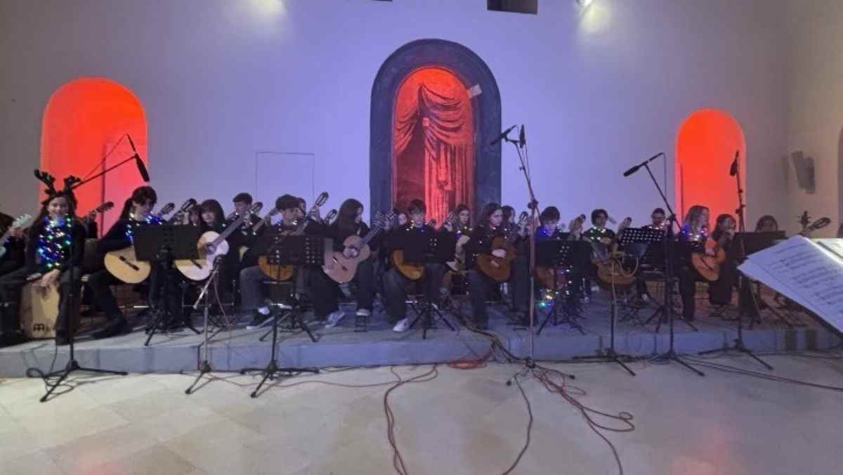 Βραδιά λουσμένη με φως και ήχους από το Μουσικό Σχολείο Αργολίδας